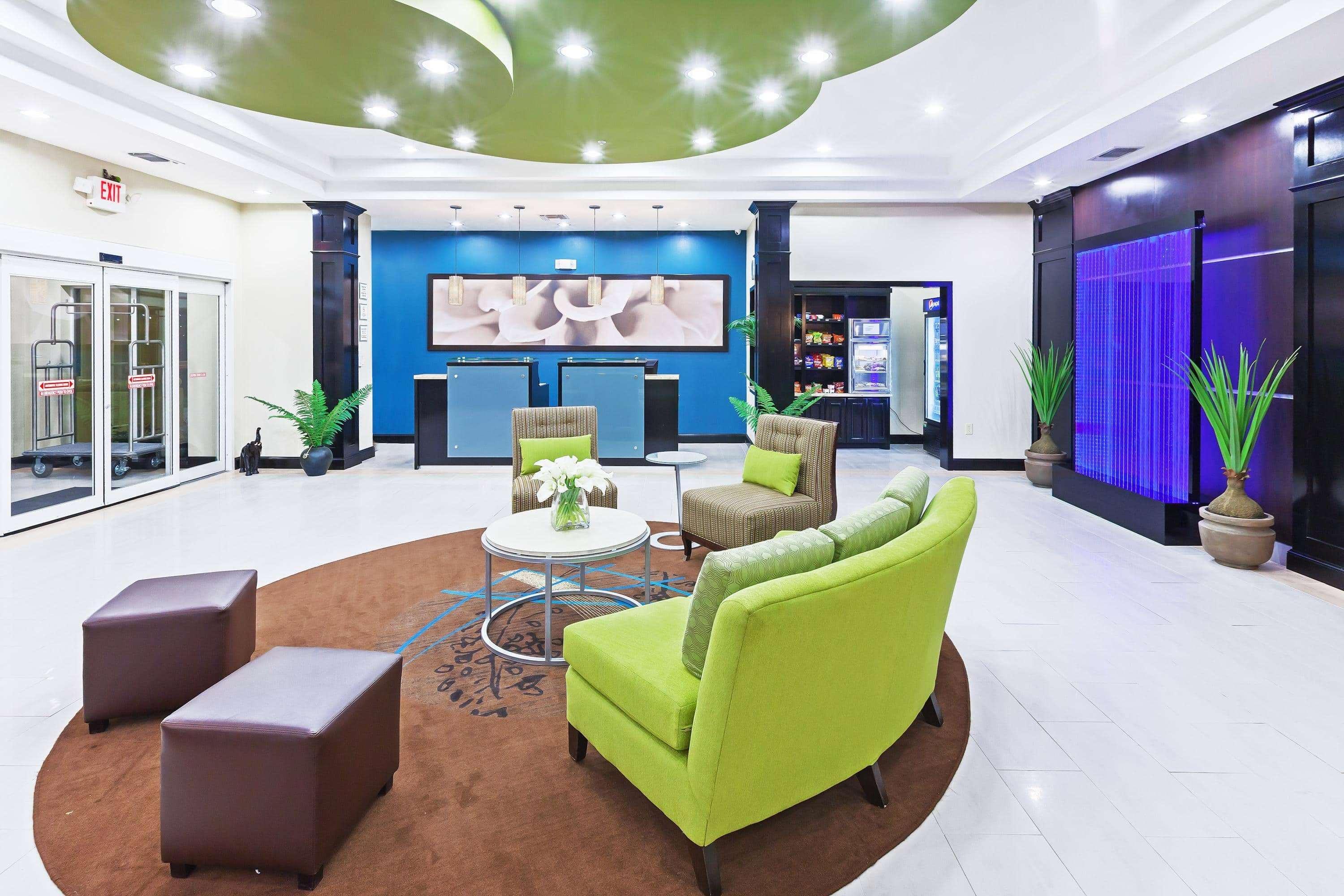 La Quinta By Wyndham Marshall Ngoại thất bức ảnh